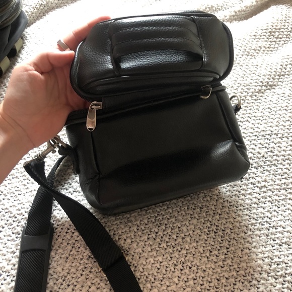 Camera bag for small digital camera - Picture 7 of 7